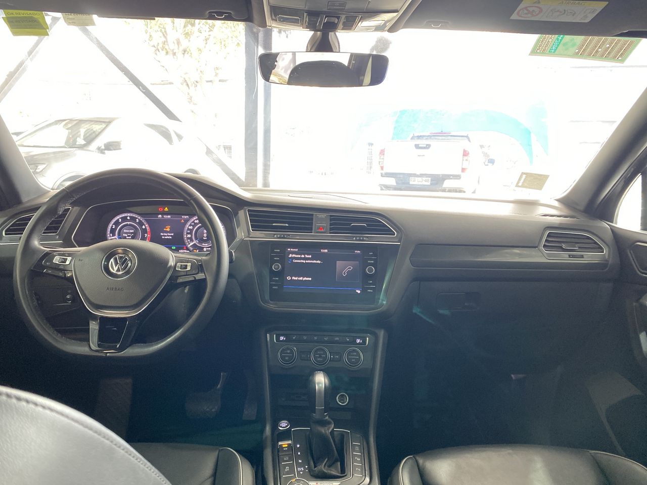 VOLKSWAGEN - 37