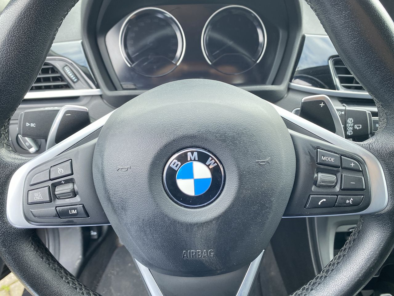 BMW - 25