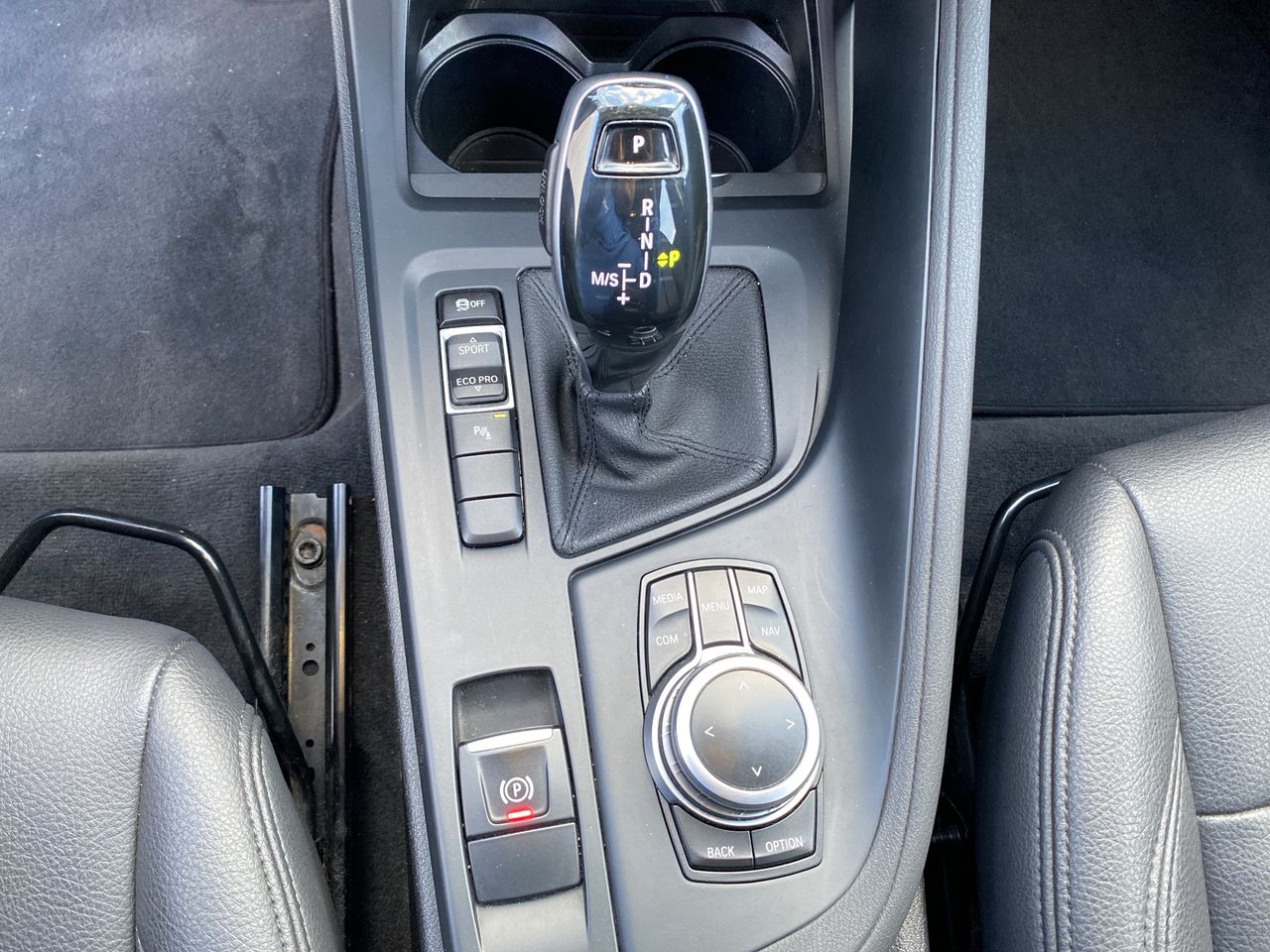 BMW - 30
