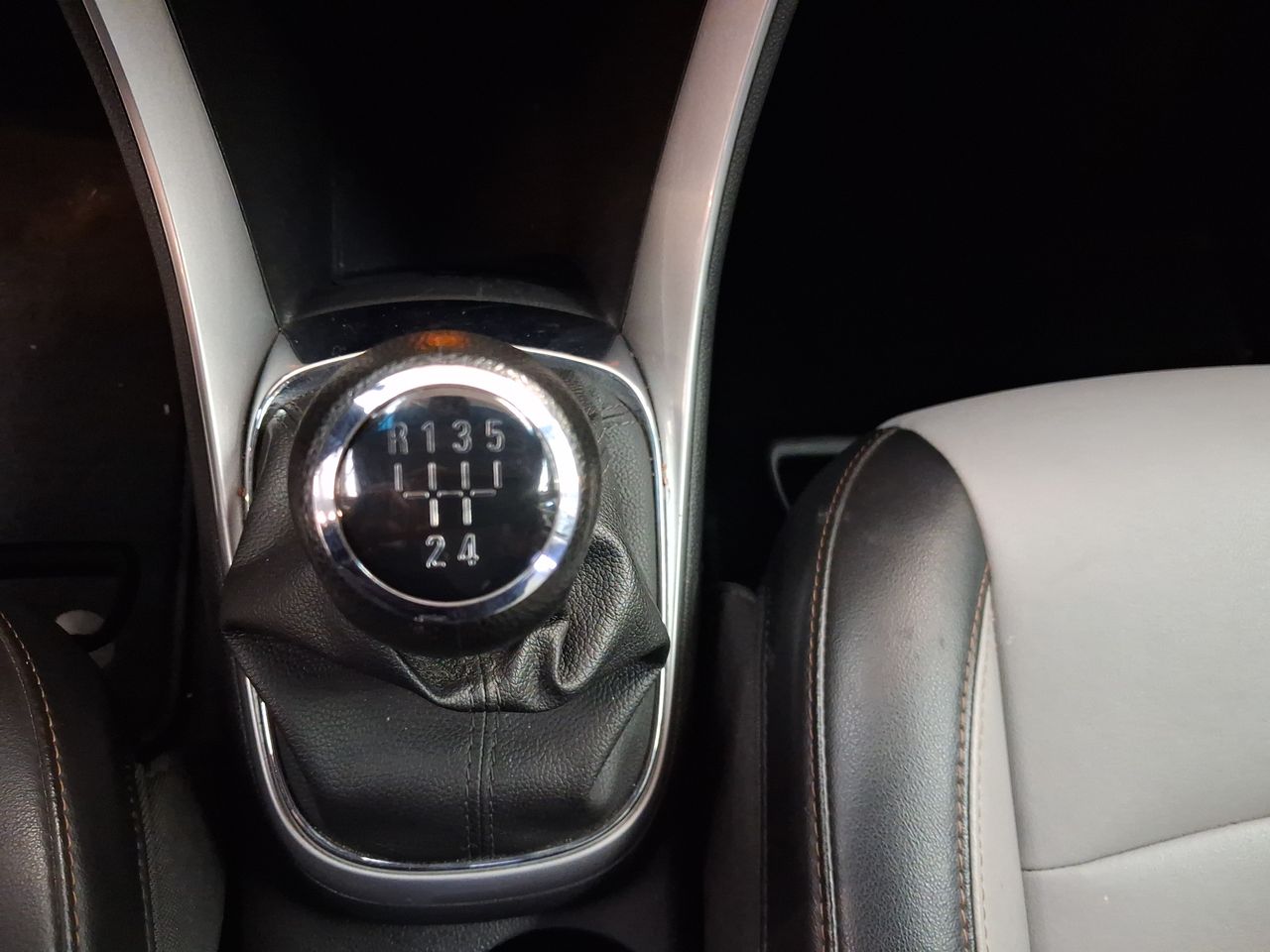 CHEVROLET - 23