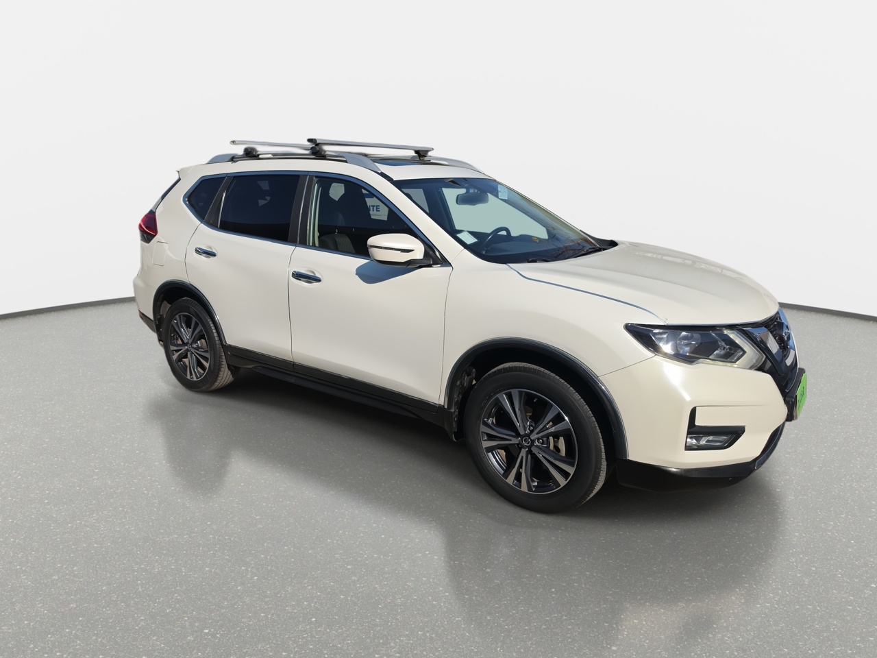 NISSAN - 3