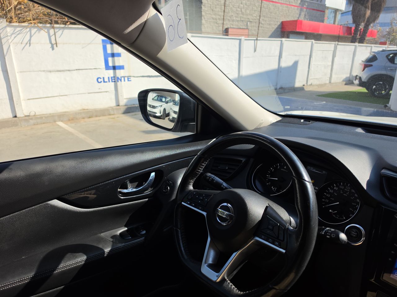 NISSAN - 6