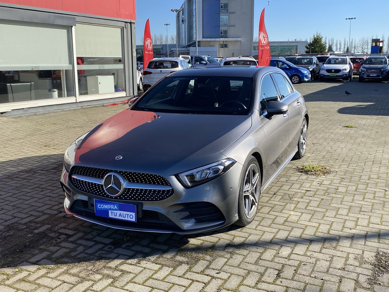 MERCEDES BENZ - 3