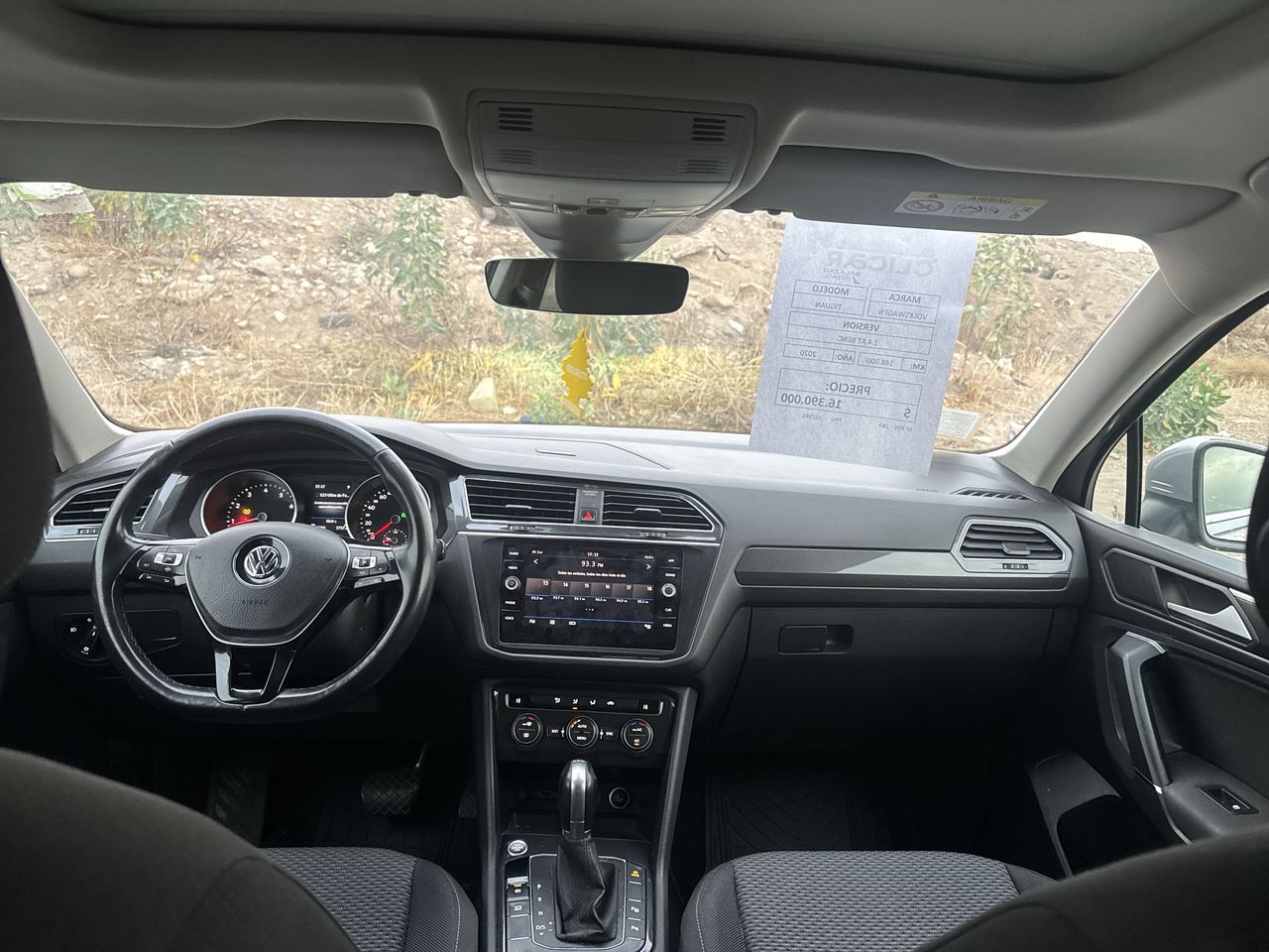 VOLKSWAGEN - 18