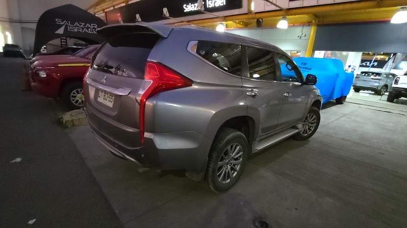 MITSUBISHI - 4