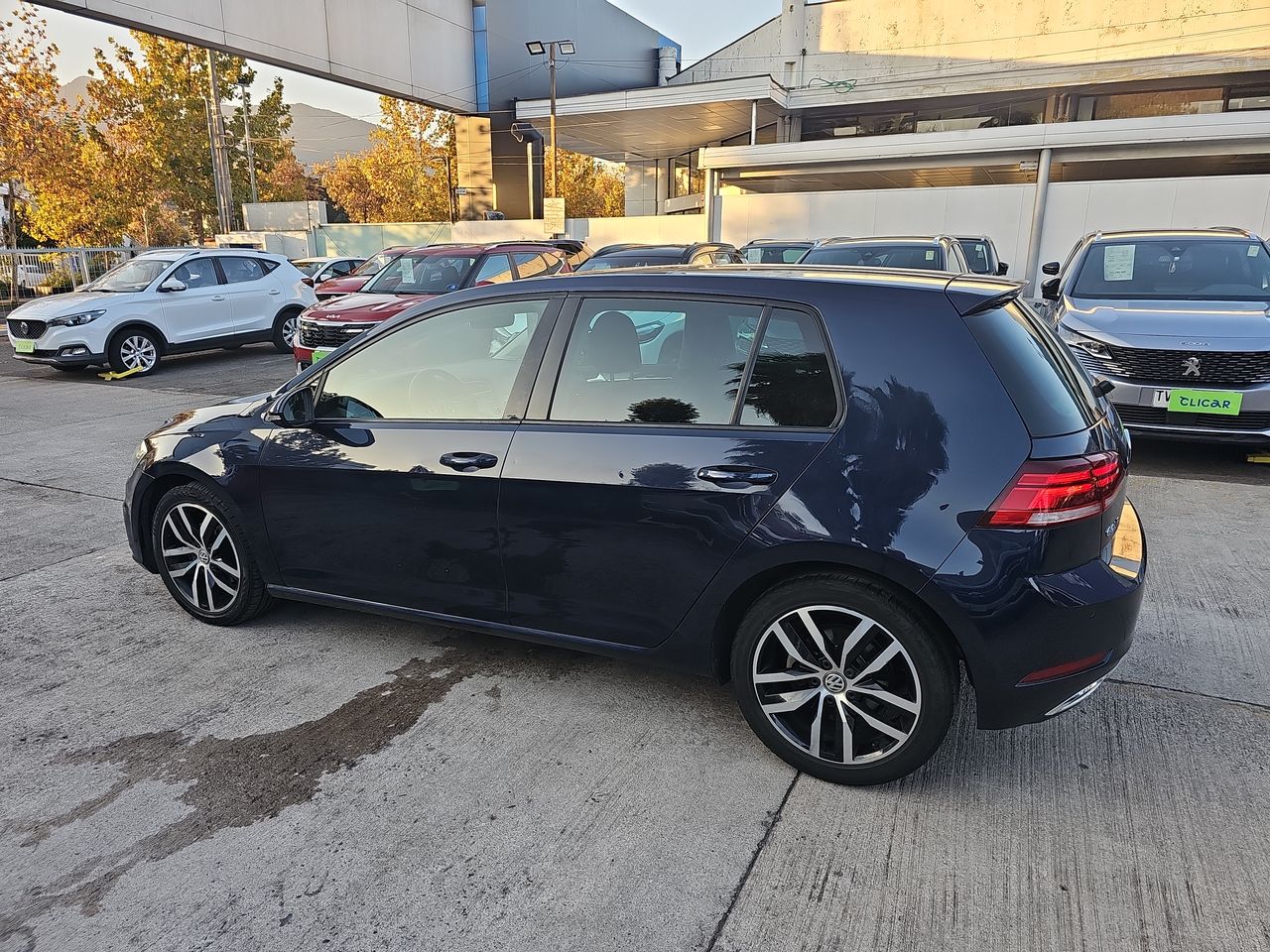 VOLKSWAGEN - 7