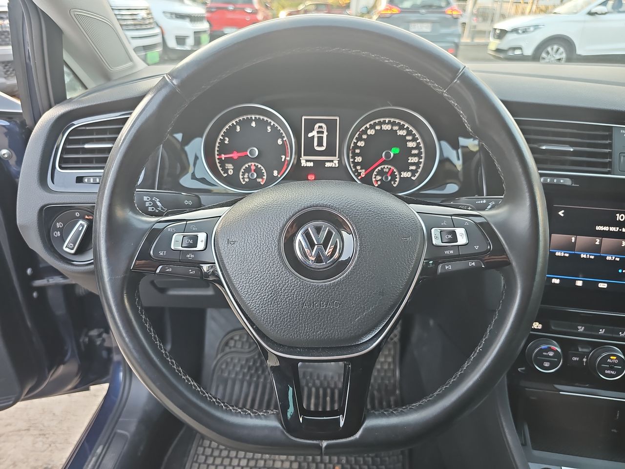 VOLKSWAGEN - 24