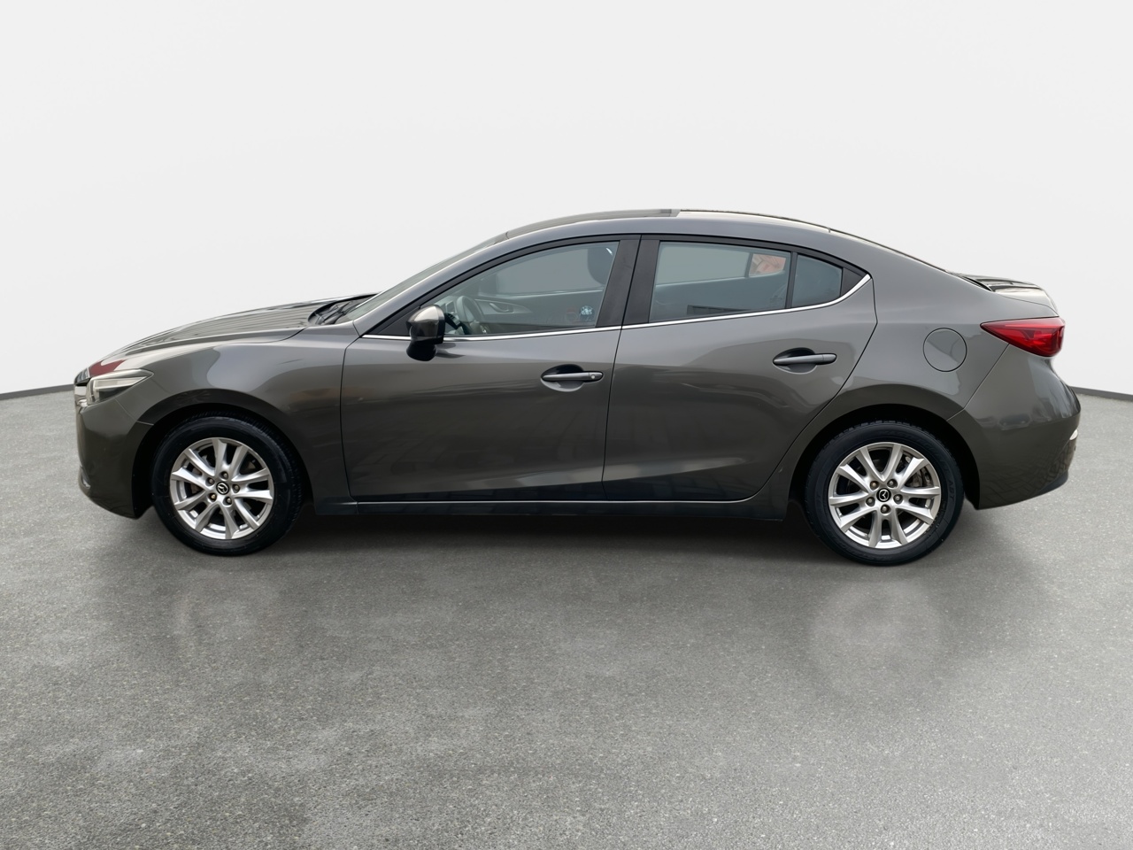 MAZDA - 4