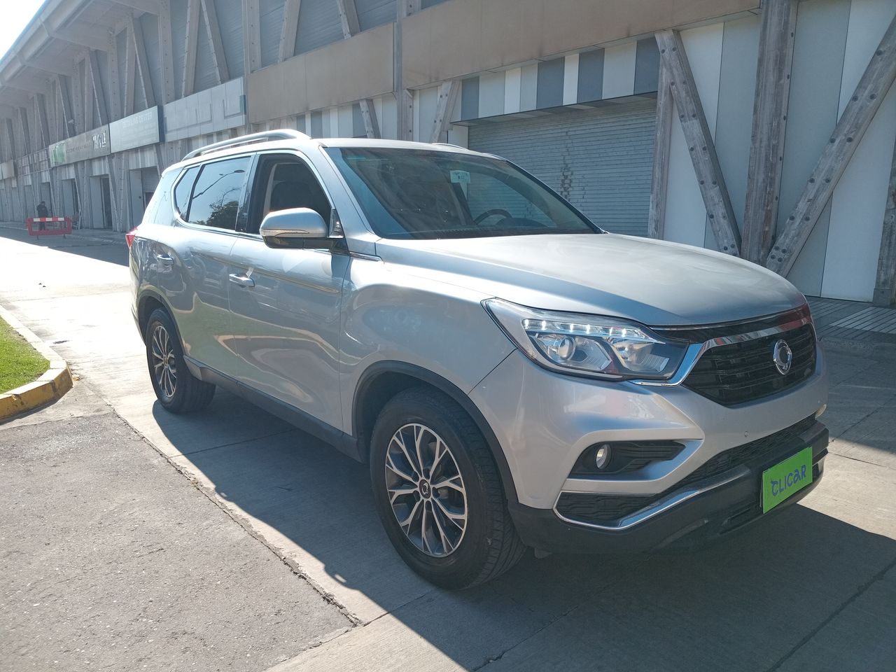 SSANGYONG - 1