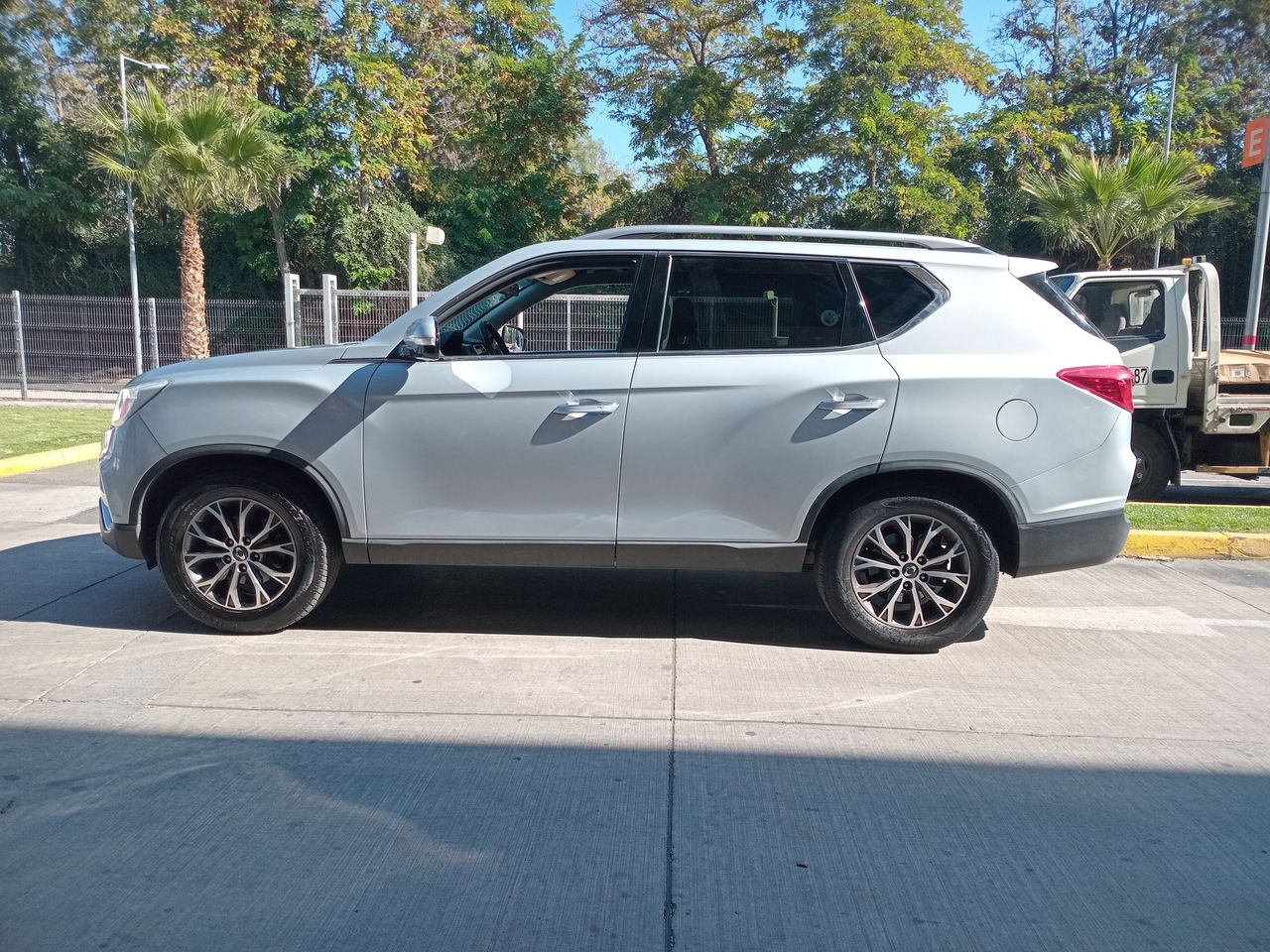SSANGYONG - 4