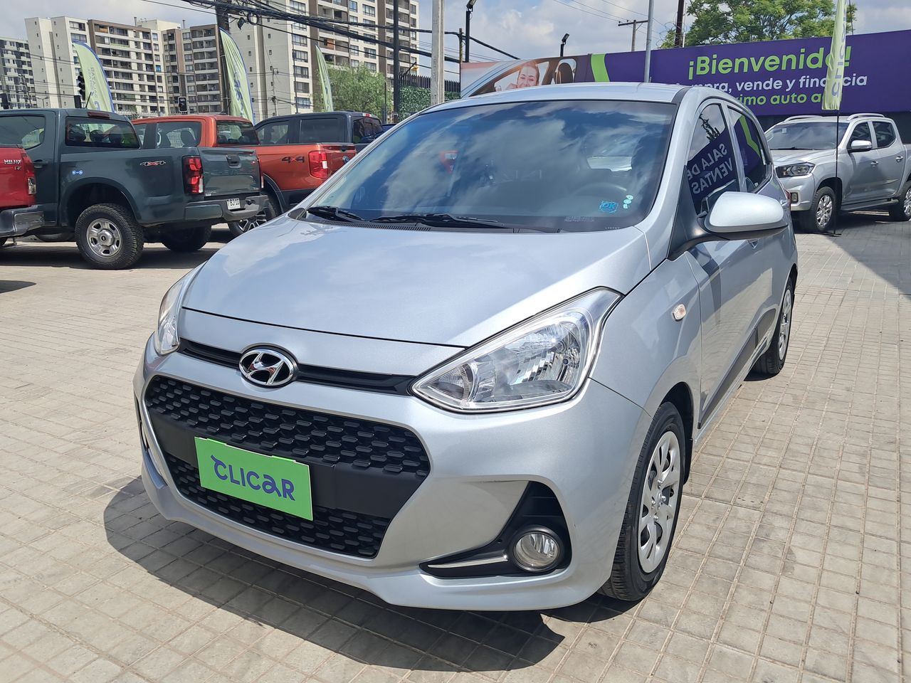 HYUNDAI - 3