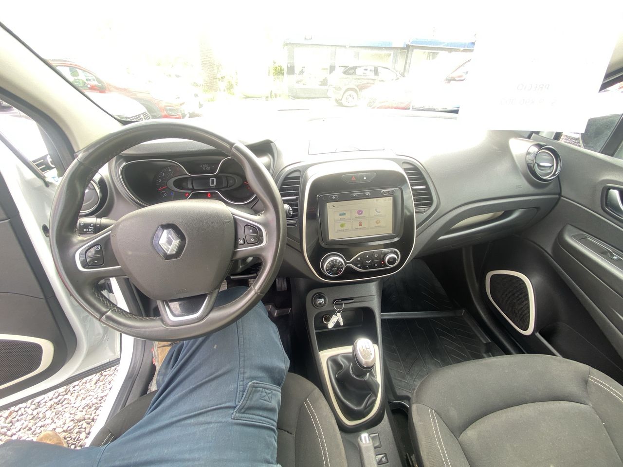 RENAULT - 30