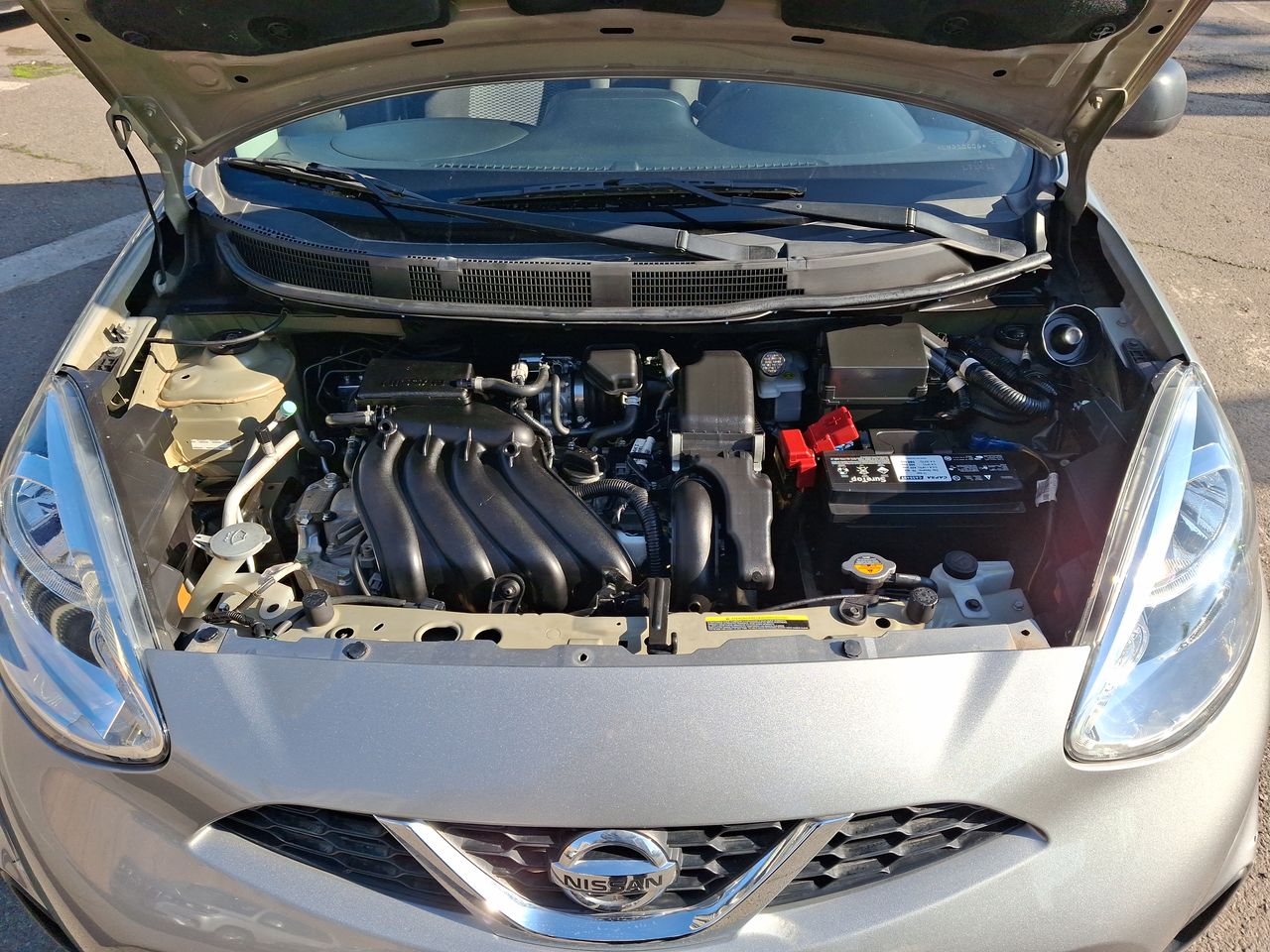 NISSAN - 18