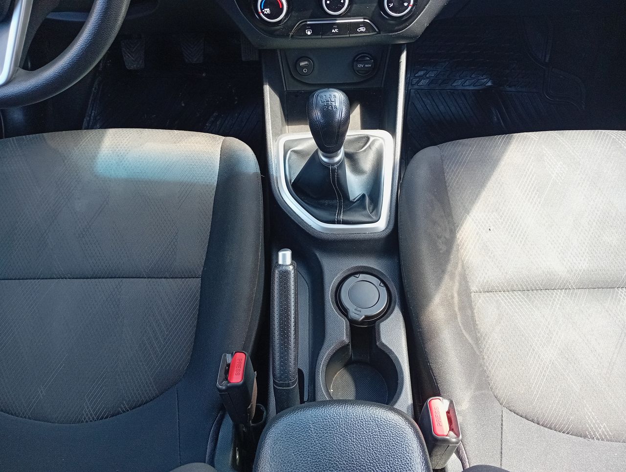 HYUNDAI - 35