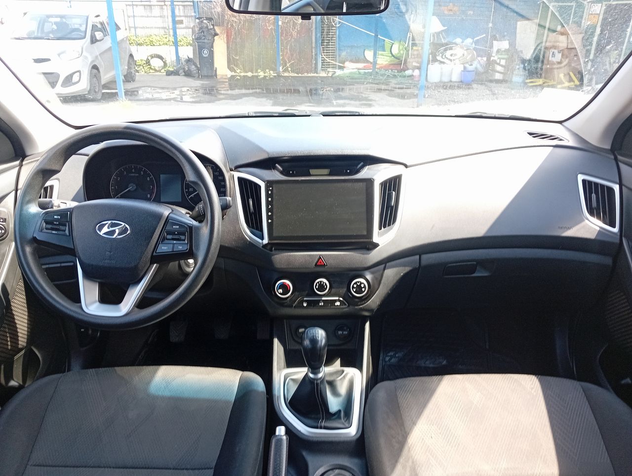 HYUNDAI - 15