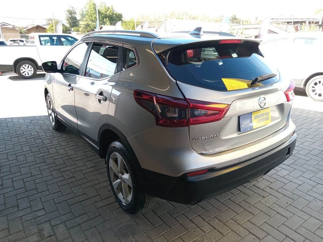 NISSAN - 5