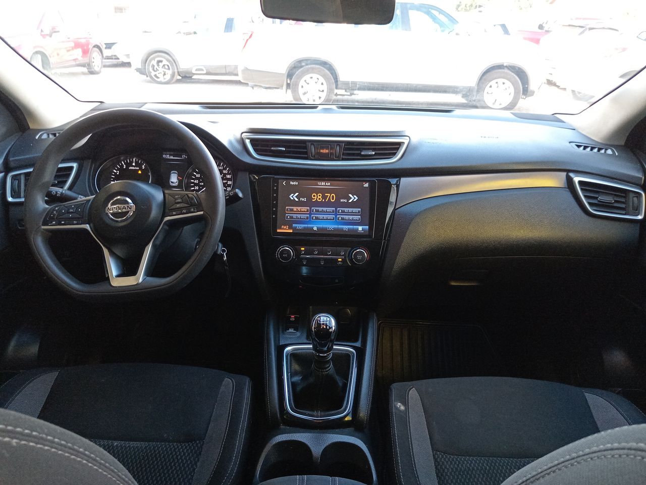 NISSAN - 16