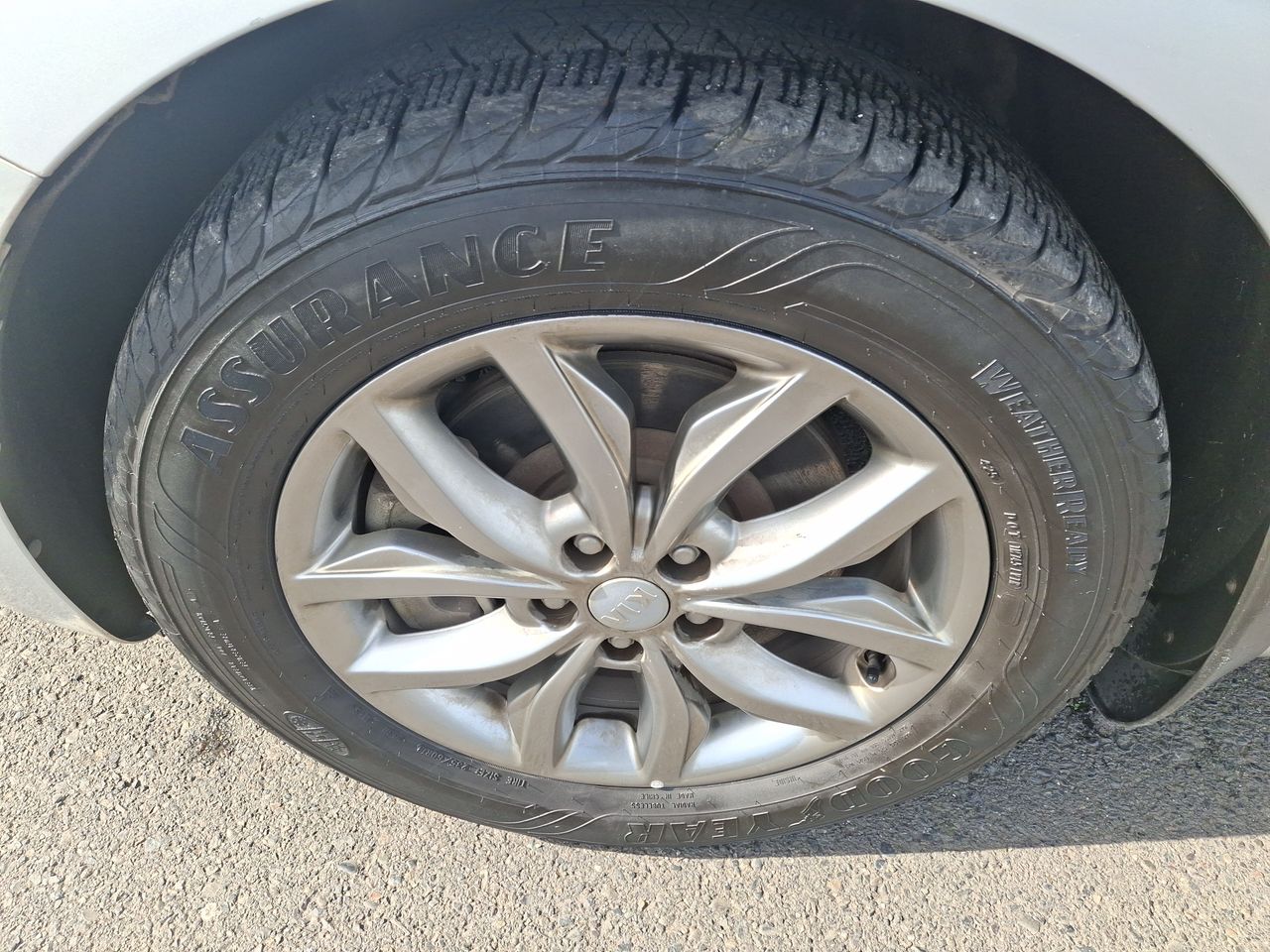 KIA Grand Carnival — foto 10 de 29