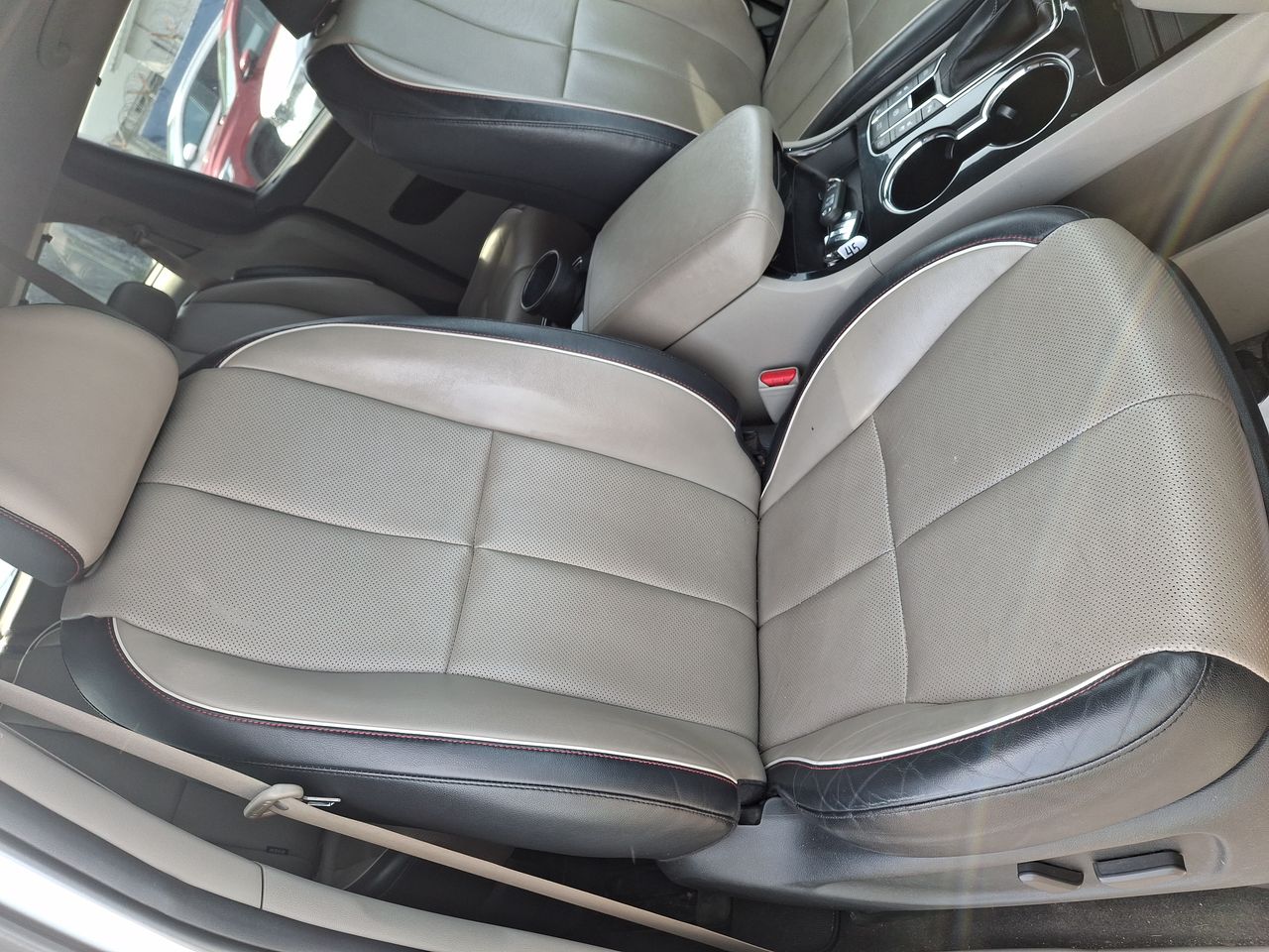 KIA Grand Carnival — foto 26 de 29