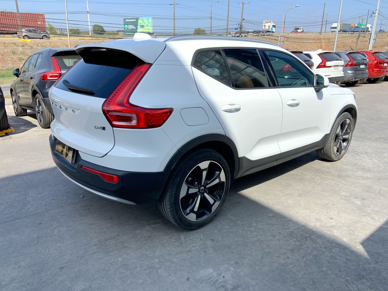 VOLVO - 10