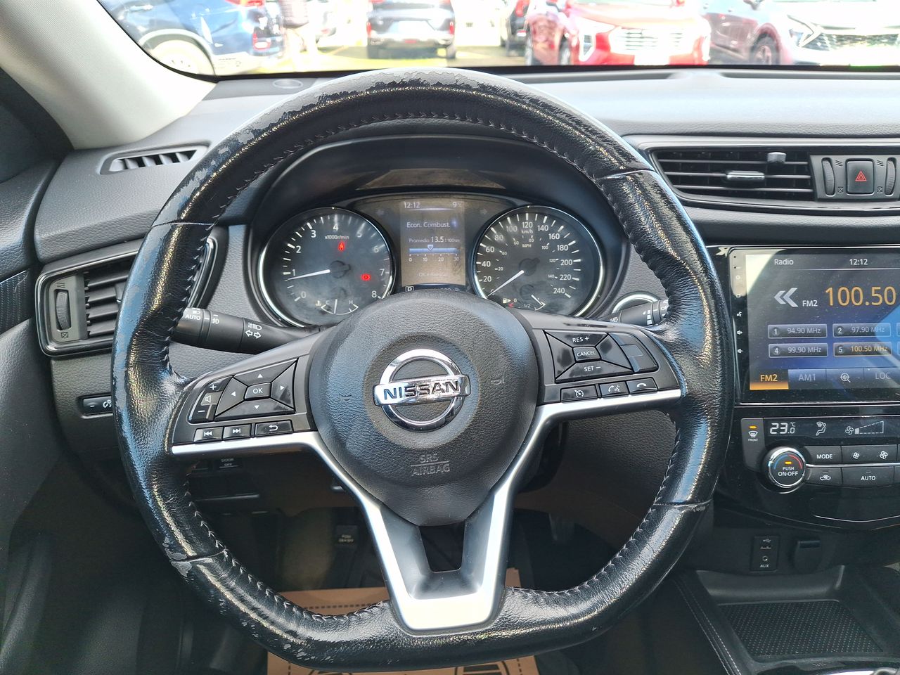 NISSAN - 16