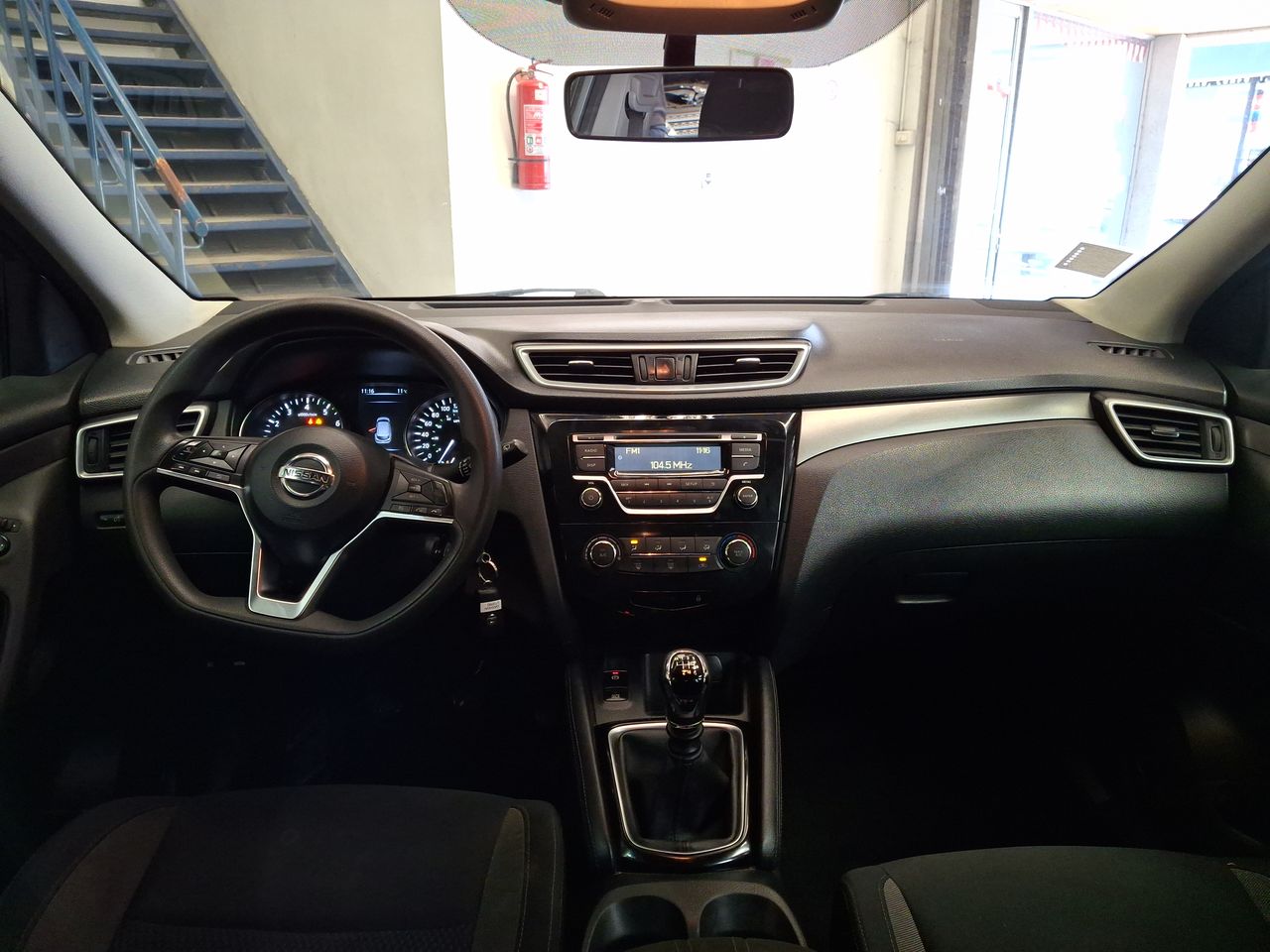 NISSAN - 30