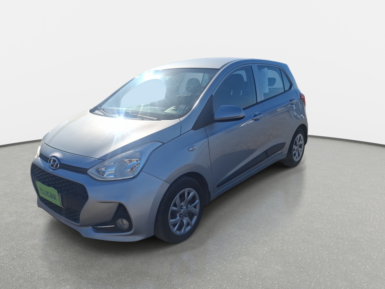 HYUNDAI - 3