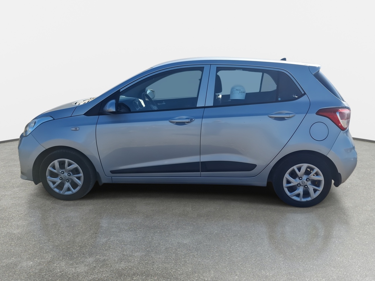 HYUNDAI - 4