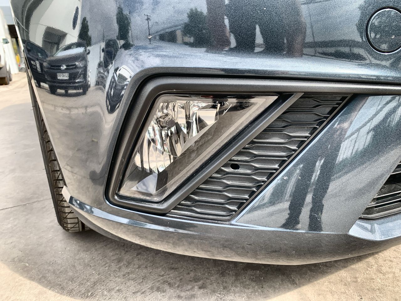 SEAT - 19