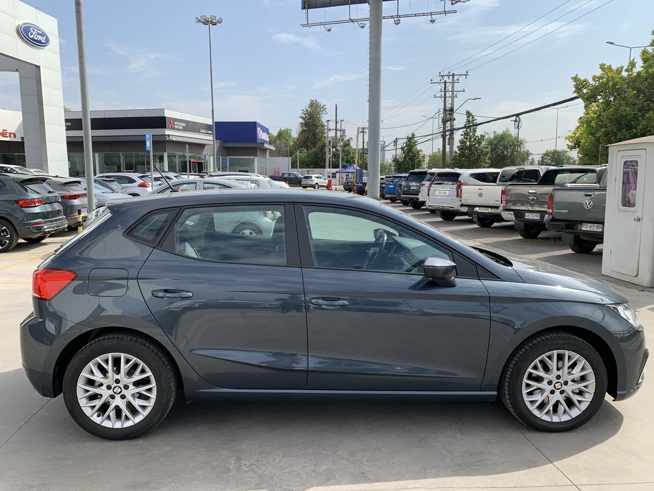 SEAT - 8