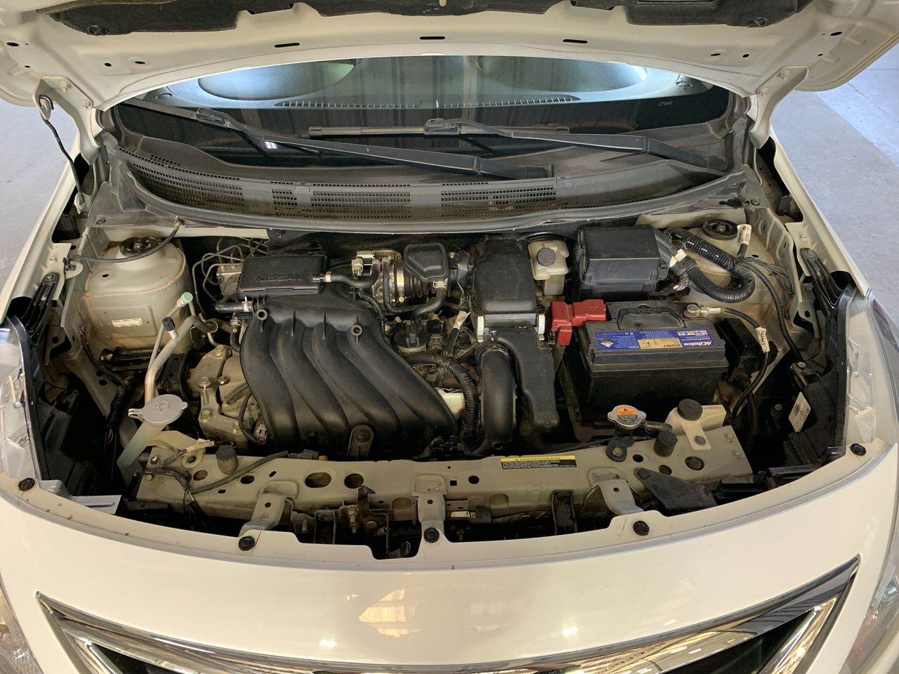NISSAN - 18