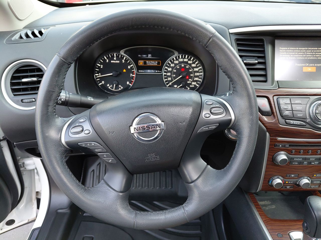 NISSAN - 16