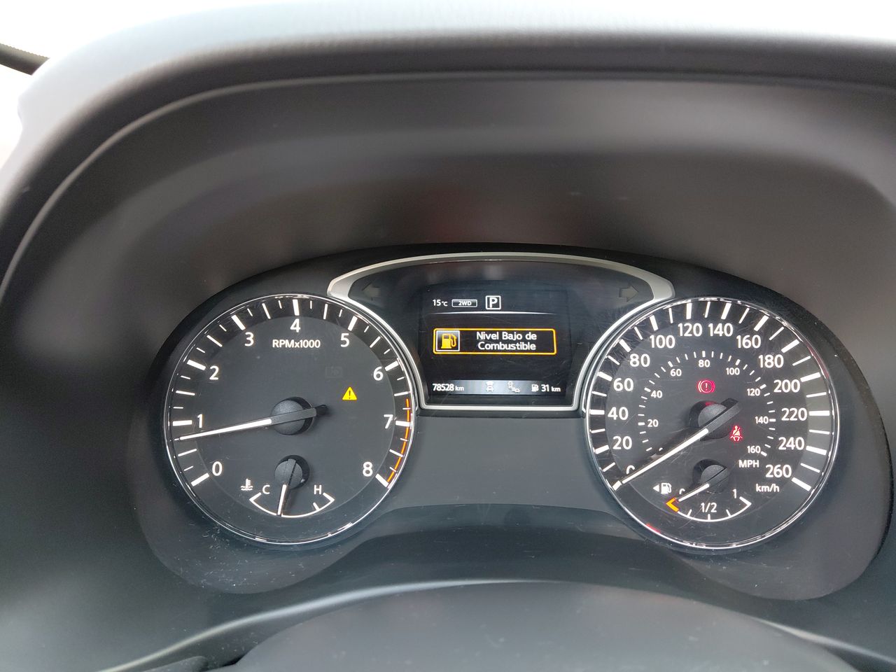 NISSAN - 18