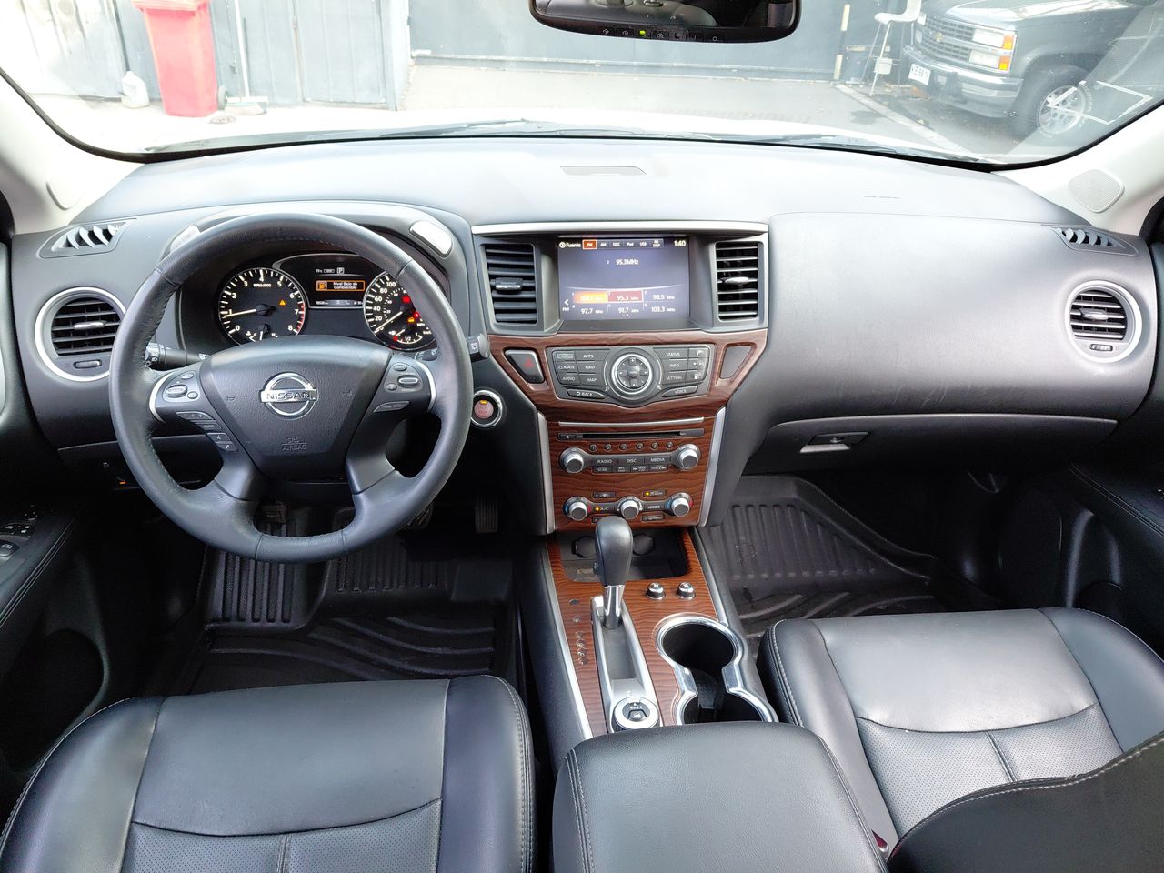 NISSAN - 1
