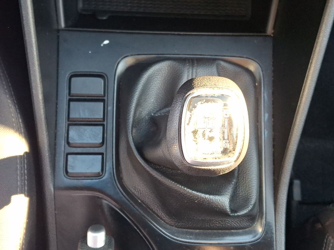 HYUNDAI - 22