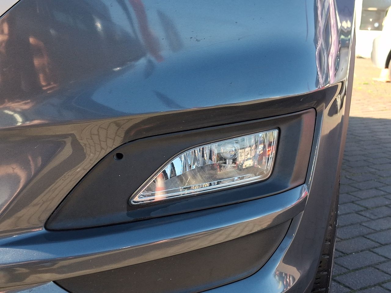 HYUNDAI - 11