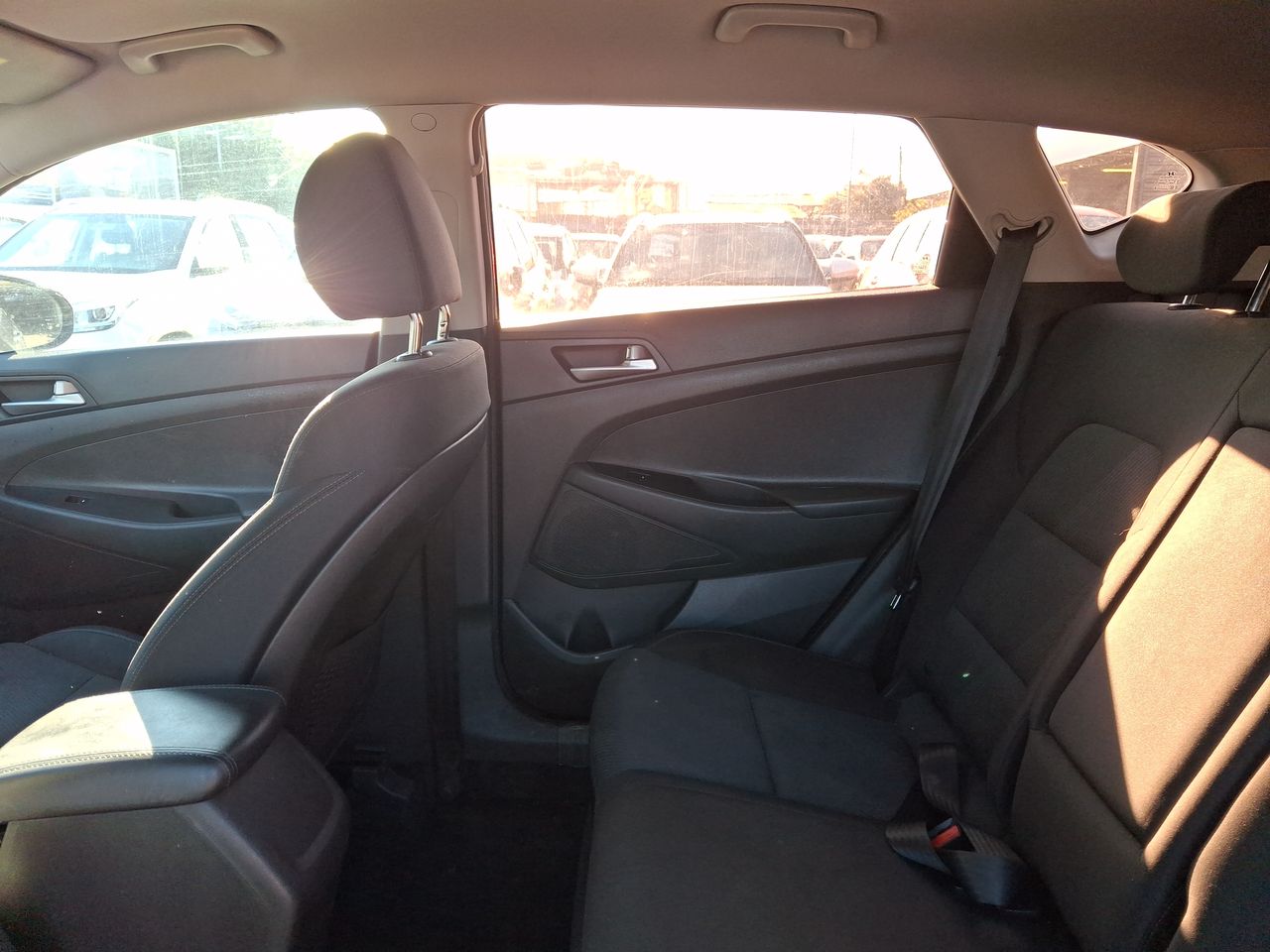 HYUNDAI - 3