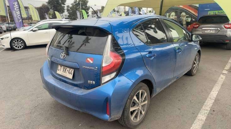 TOYOTA - 4