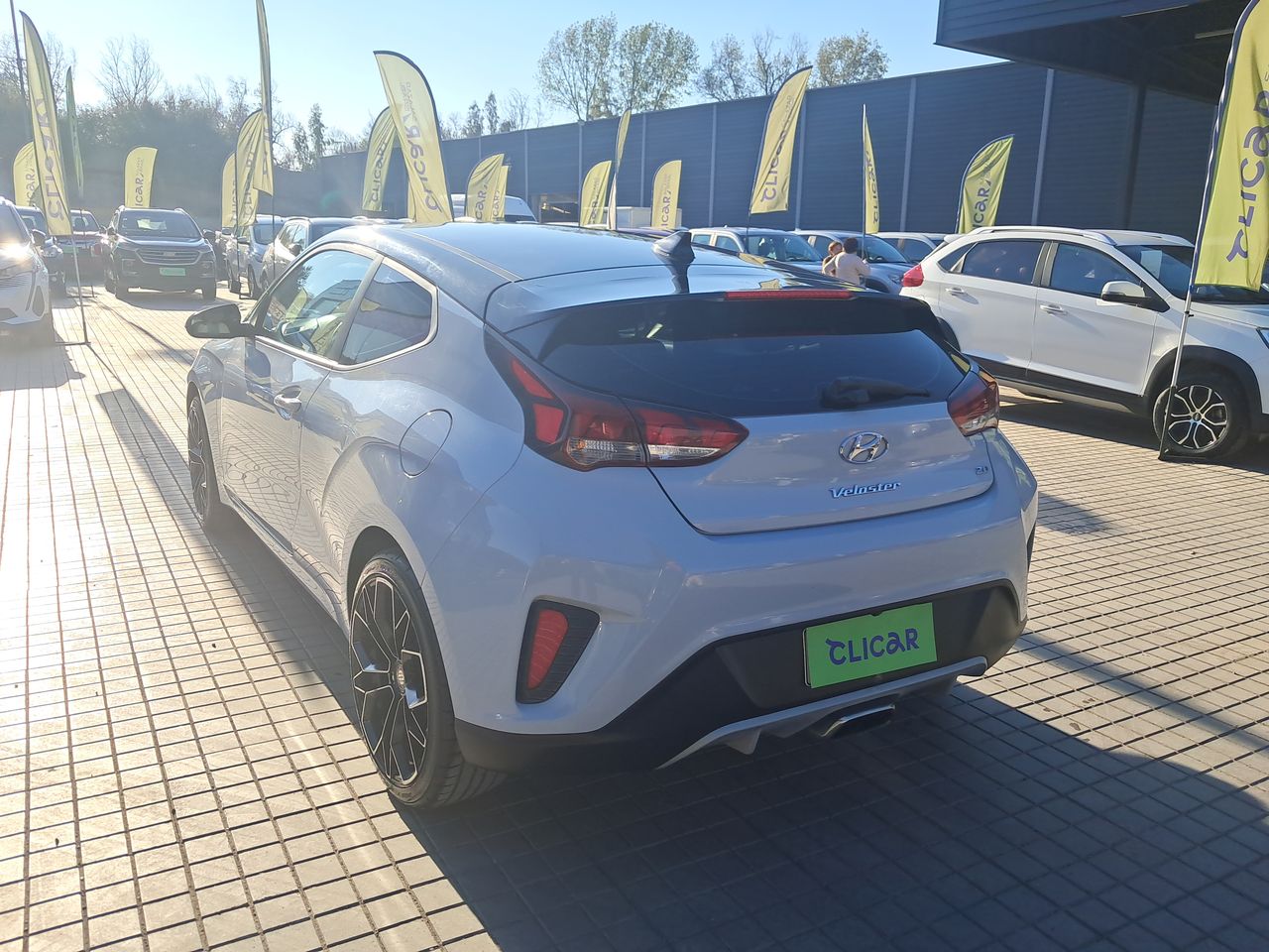 HYUNDAI - 5