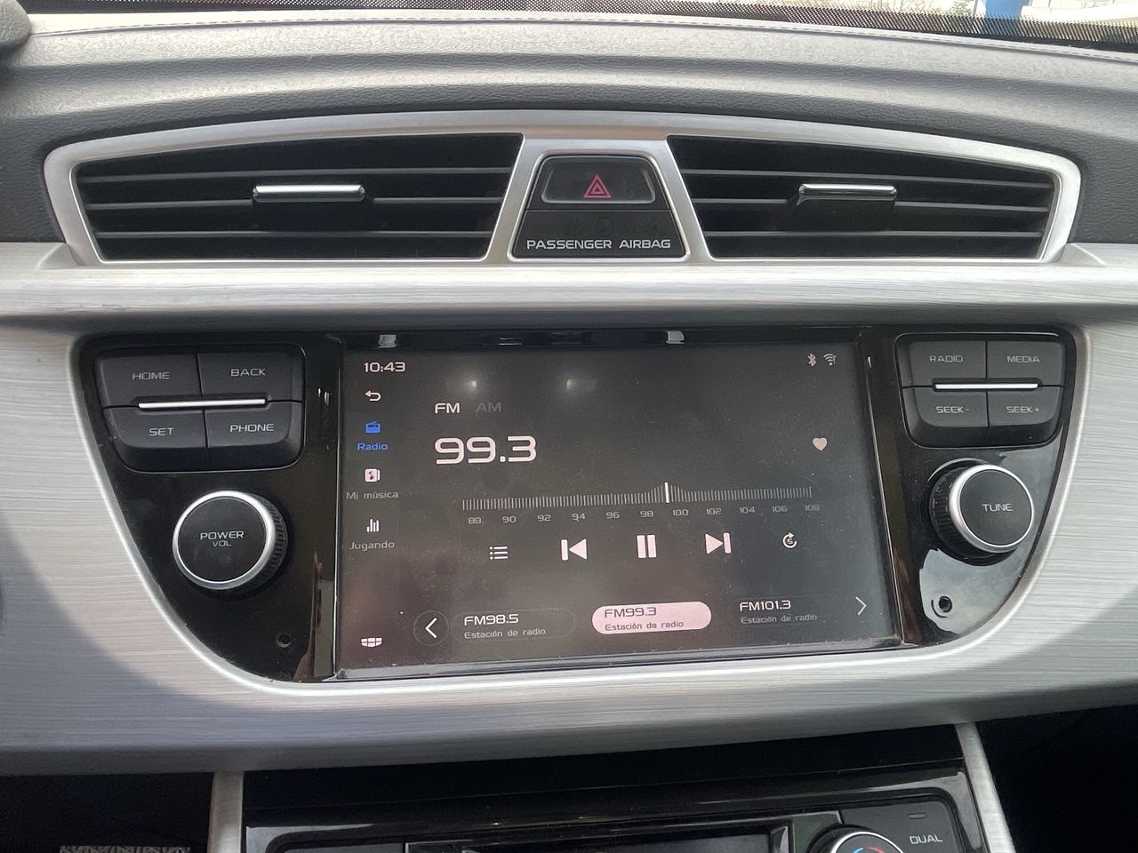GEELY - 26