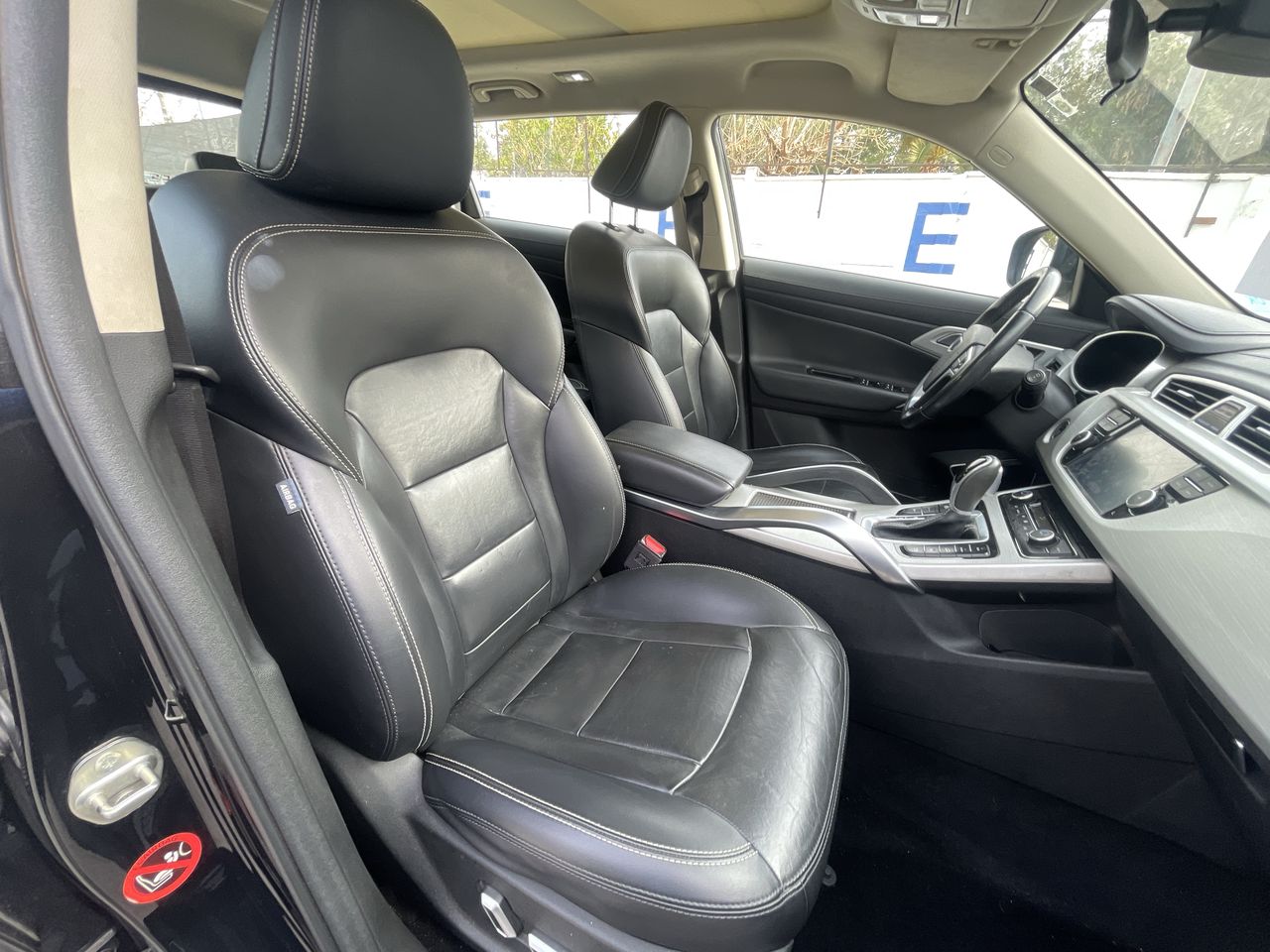 GEELY - 32