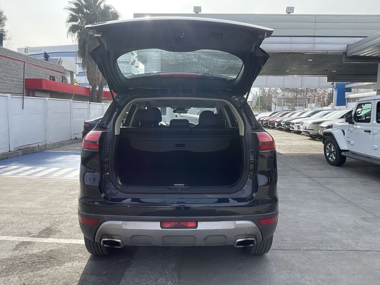 GEELY - 19