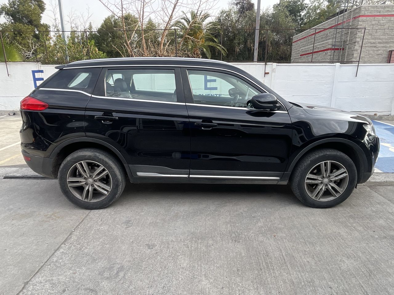 GEELY - 8