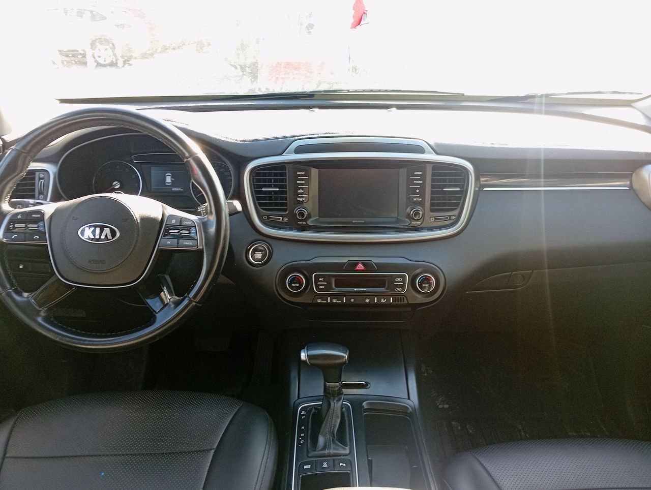KIA - 15