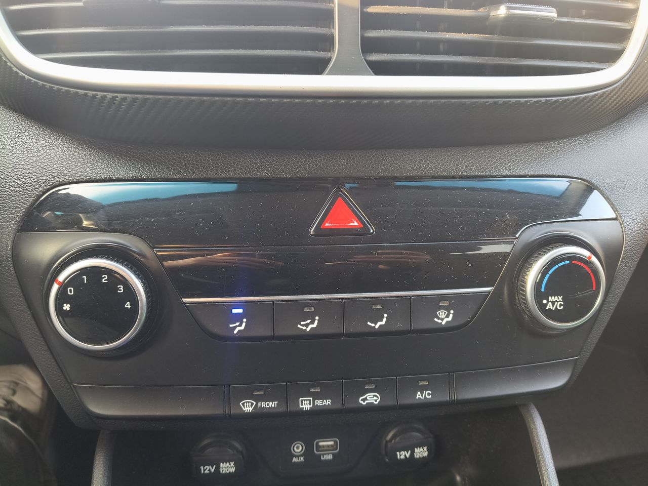 HYUNDAI - 19