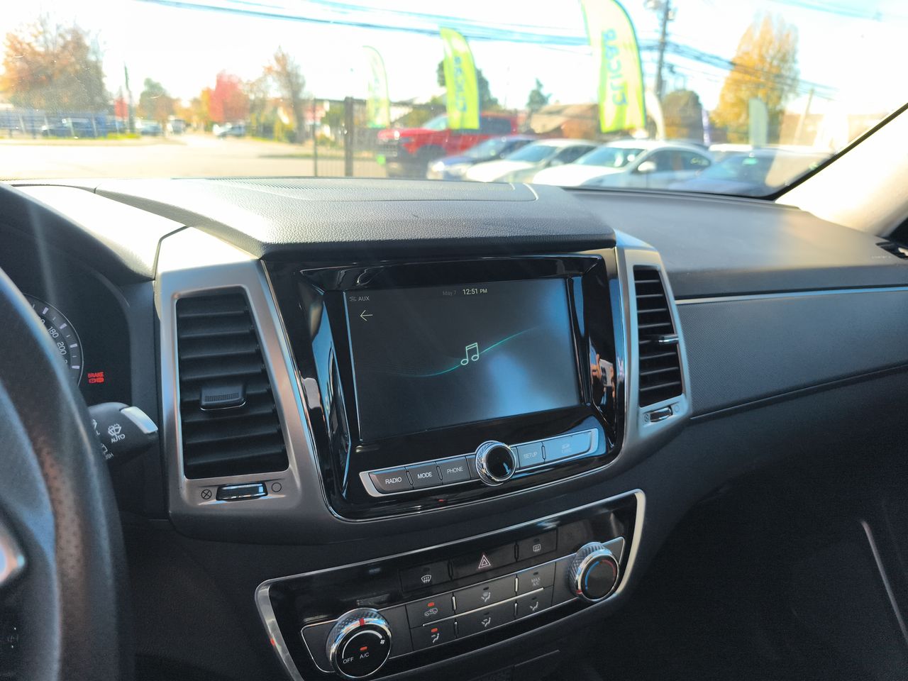 SSANGYONG - 26