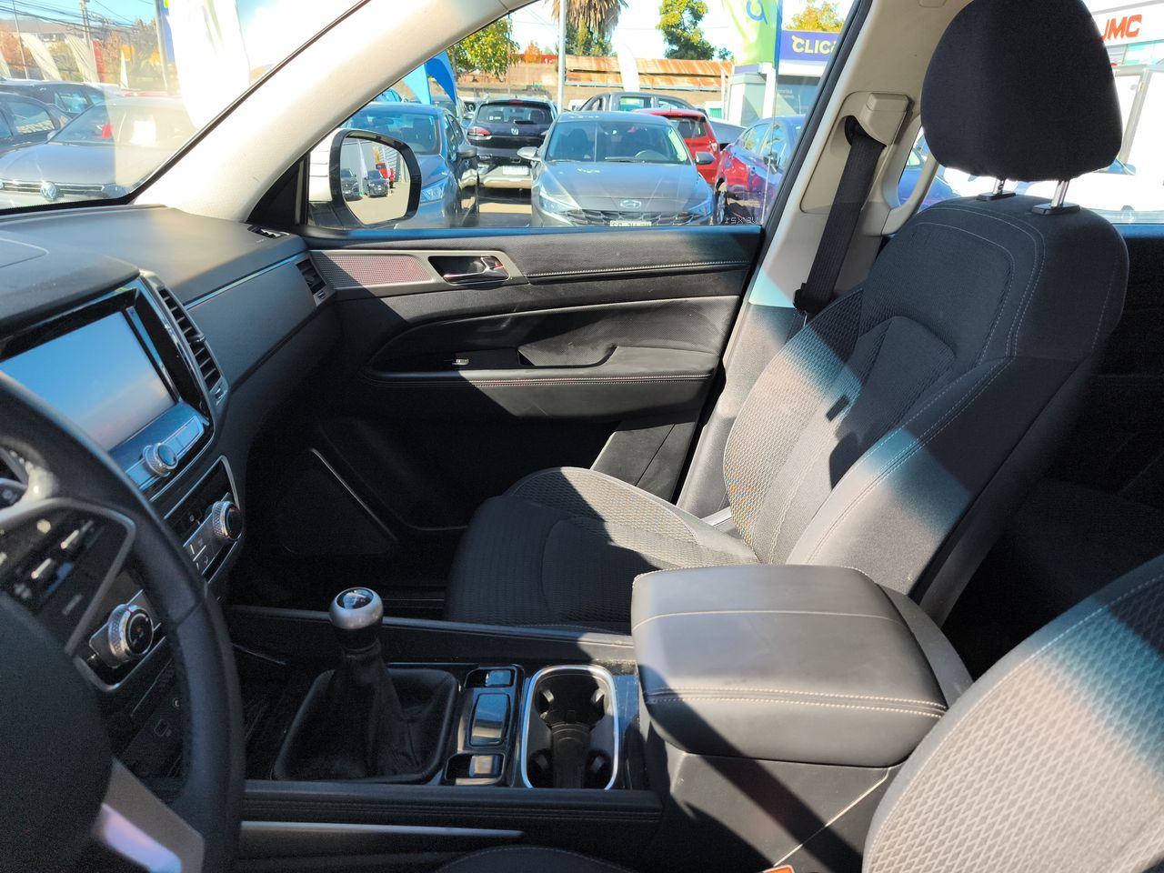 SSANGYONG - 10