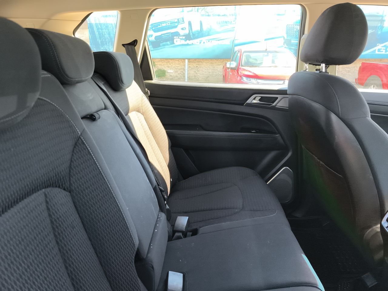 SSANGYONG - 13