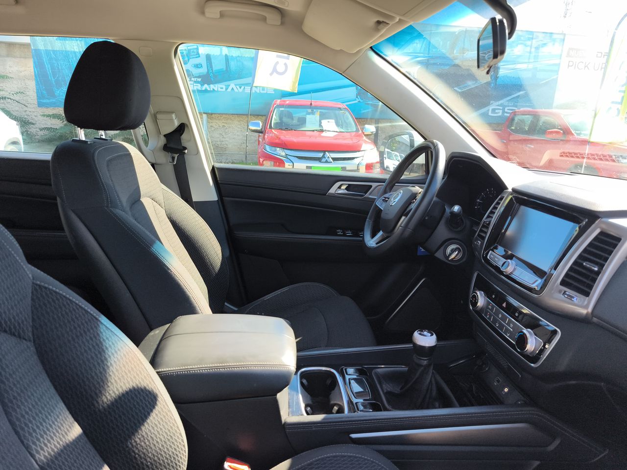 SSANGYONG - 14