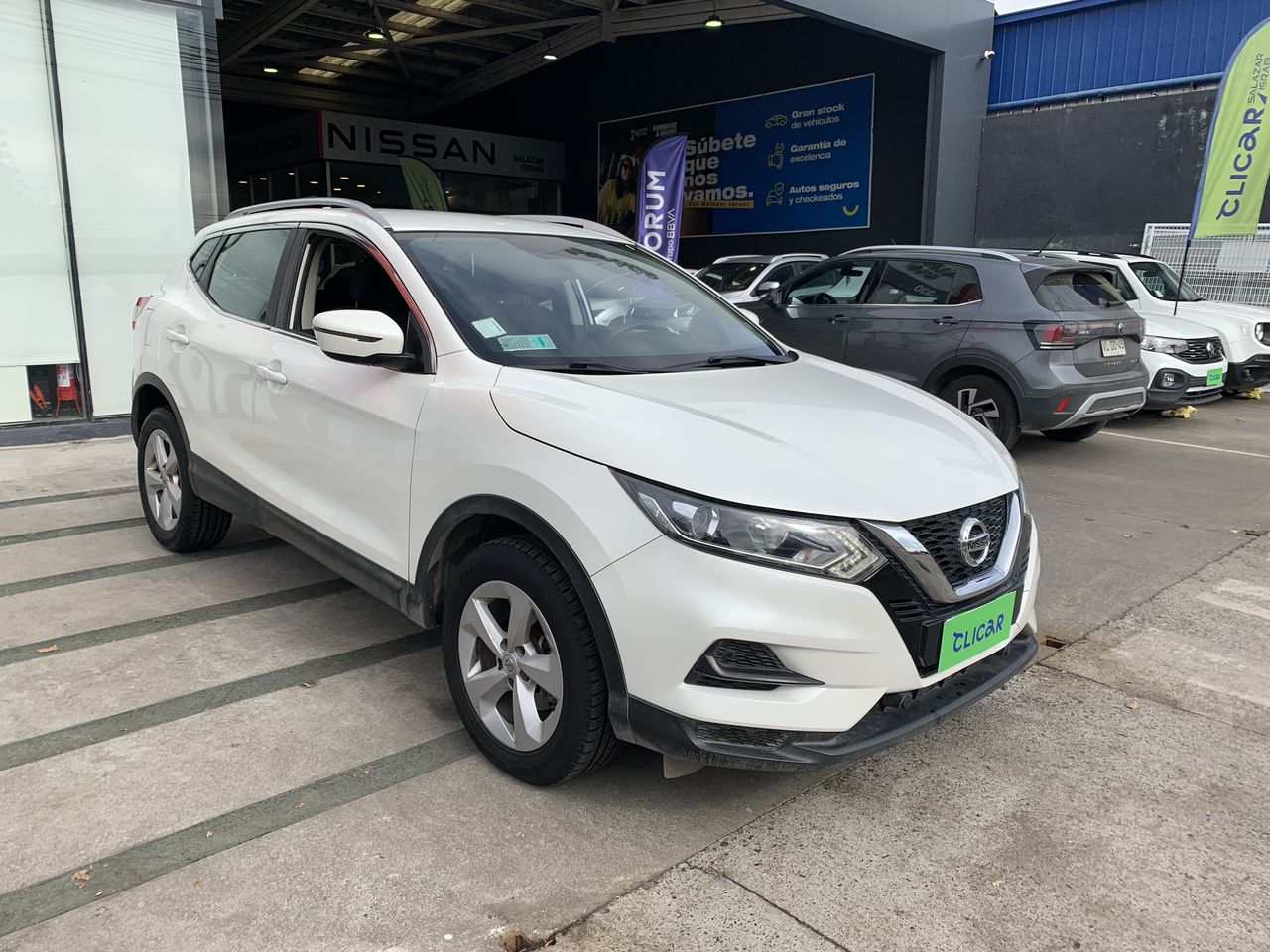 NISSAN - 3